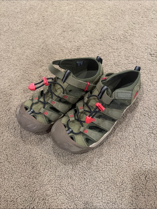 Keen Other - Keen Newport H2 - Big Kids size 7